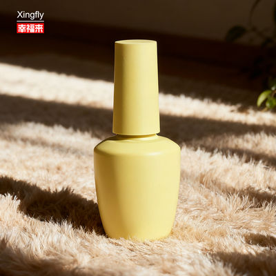 Καλή τιμή 17ml Modern Custom Black Bottle Gel Polish Glass Nail Polish Capacity Nail Art Bottles σε απευθείας σύνδεση